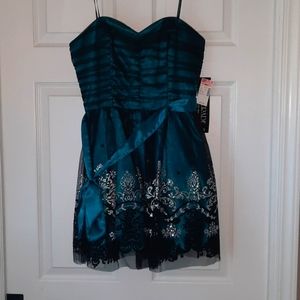 Jr's strapless mini dress